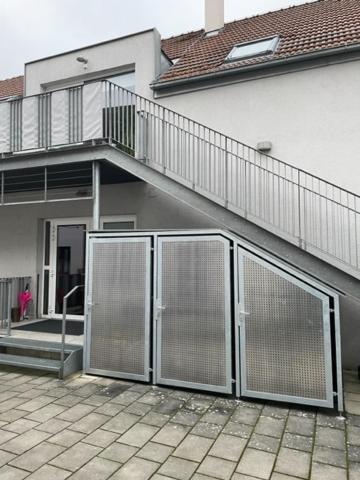 Weingut Baeuerl Apartment เดิร์นชไตน์ ภายนอก รูปภาพ