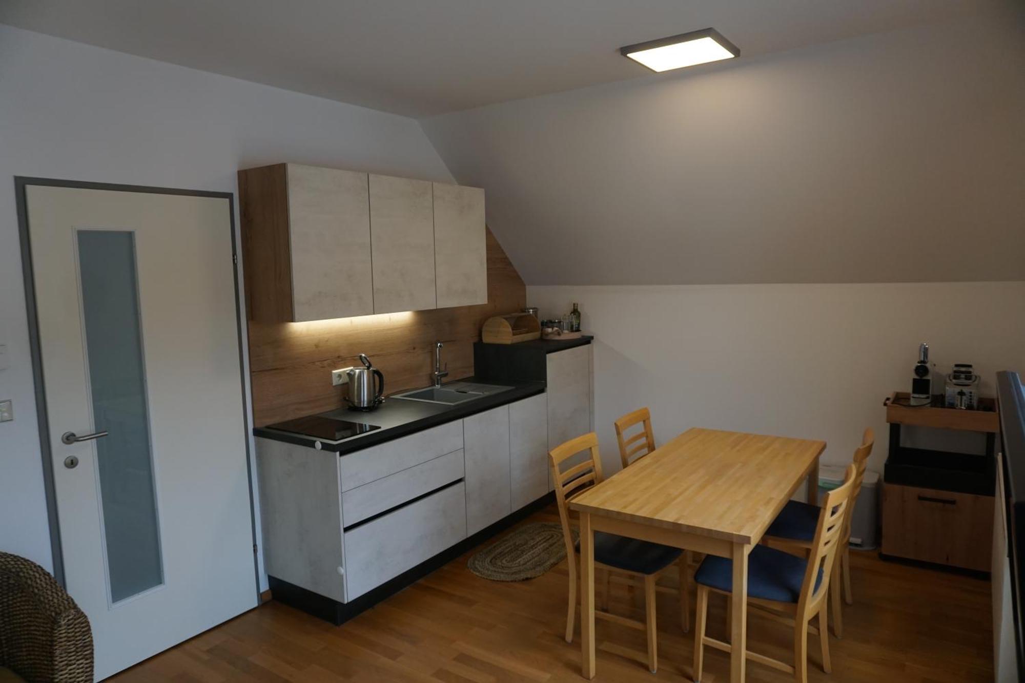Weingut Baeuerl Apartment เดิร์นชไตน์ ภายนอก รูปภาพ