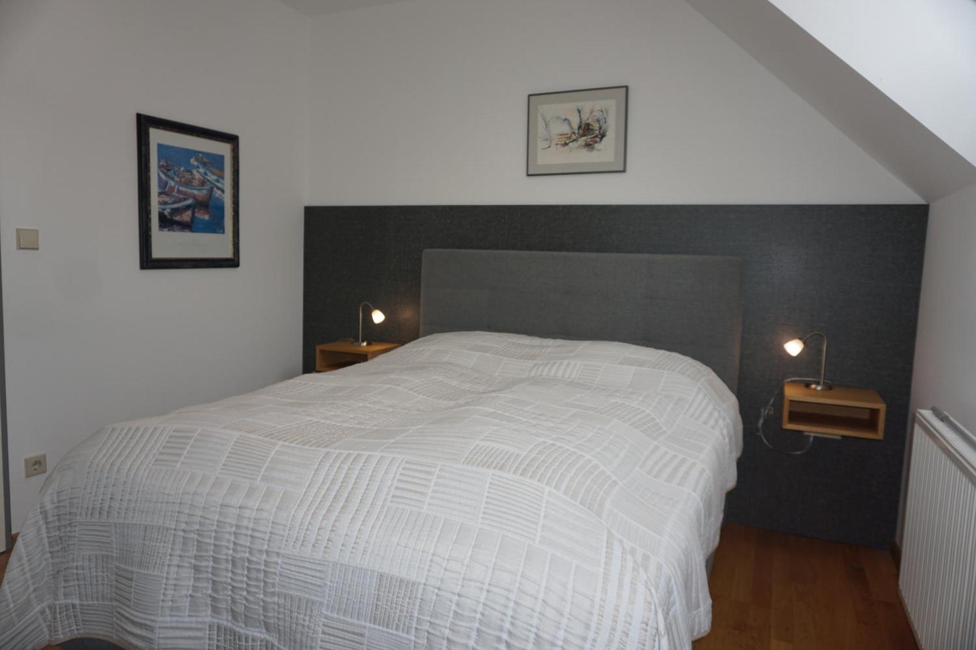 Weingut Baeuerl Apartment เดิร์นชไตน์ ภายนอก รูปภาพ